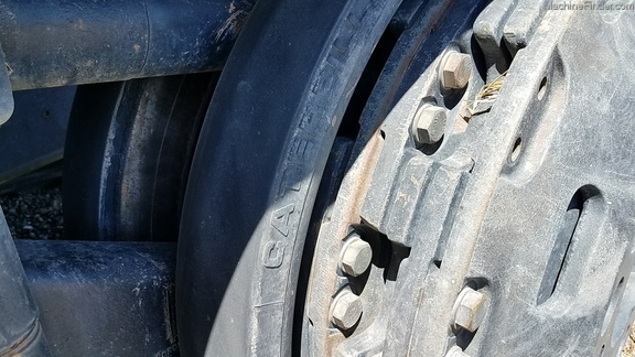 2004 Caterpillar MT765