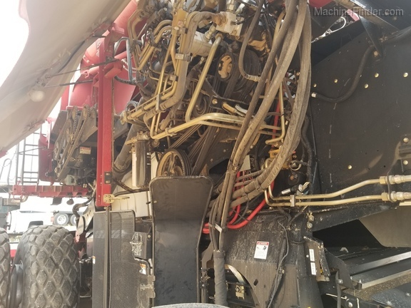 2011 Case 8120