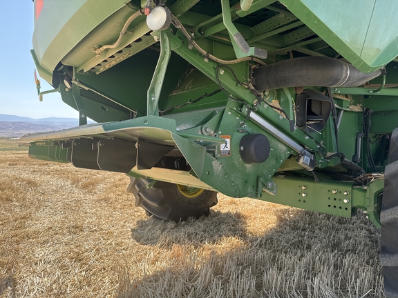 2015 John Deere S670
