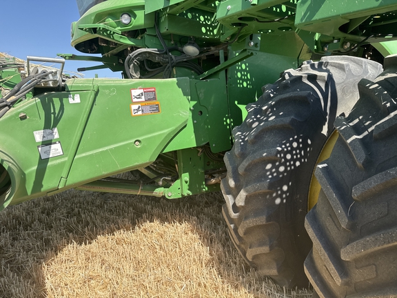 2015 John Deere S670