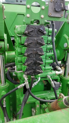 2006 John Deere 9620T