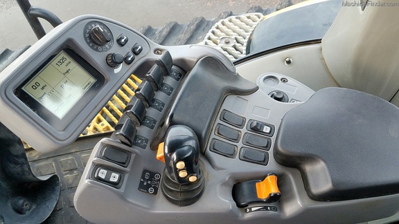 2004 Caterpillar MT865
