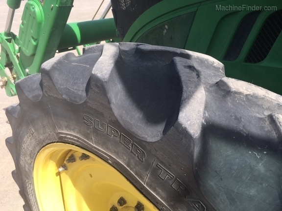 2013 John Deere 6170R