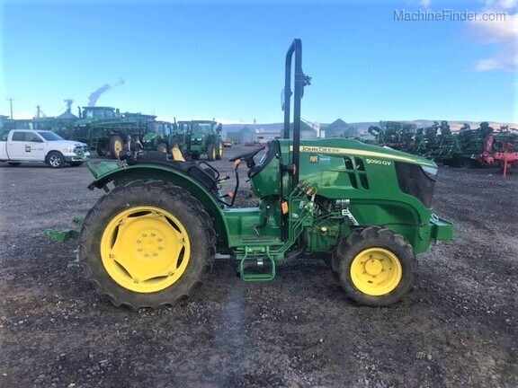 2017 John Deere 5090GV