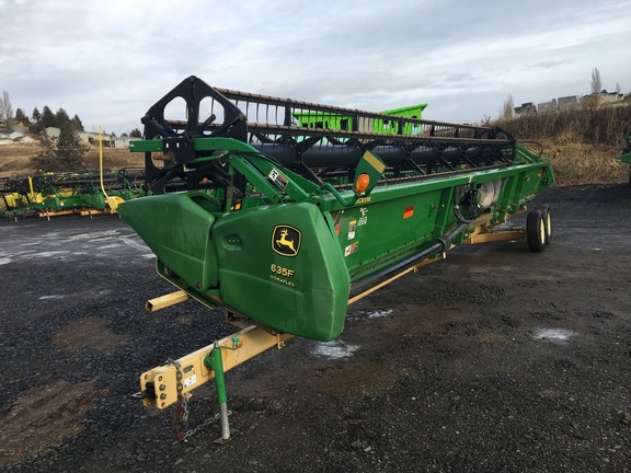 2004 John Deere 635F