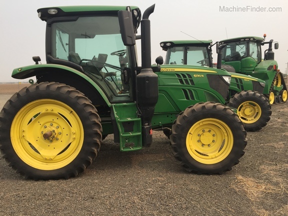 2017 John Deere 6130R