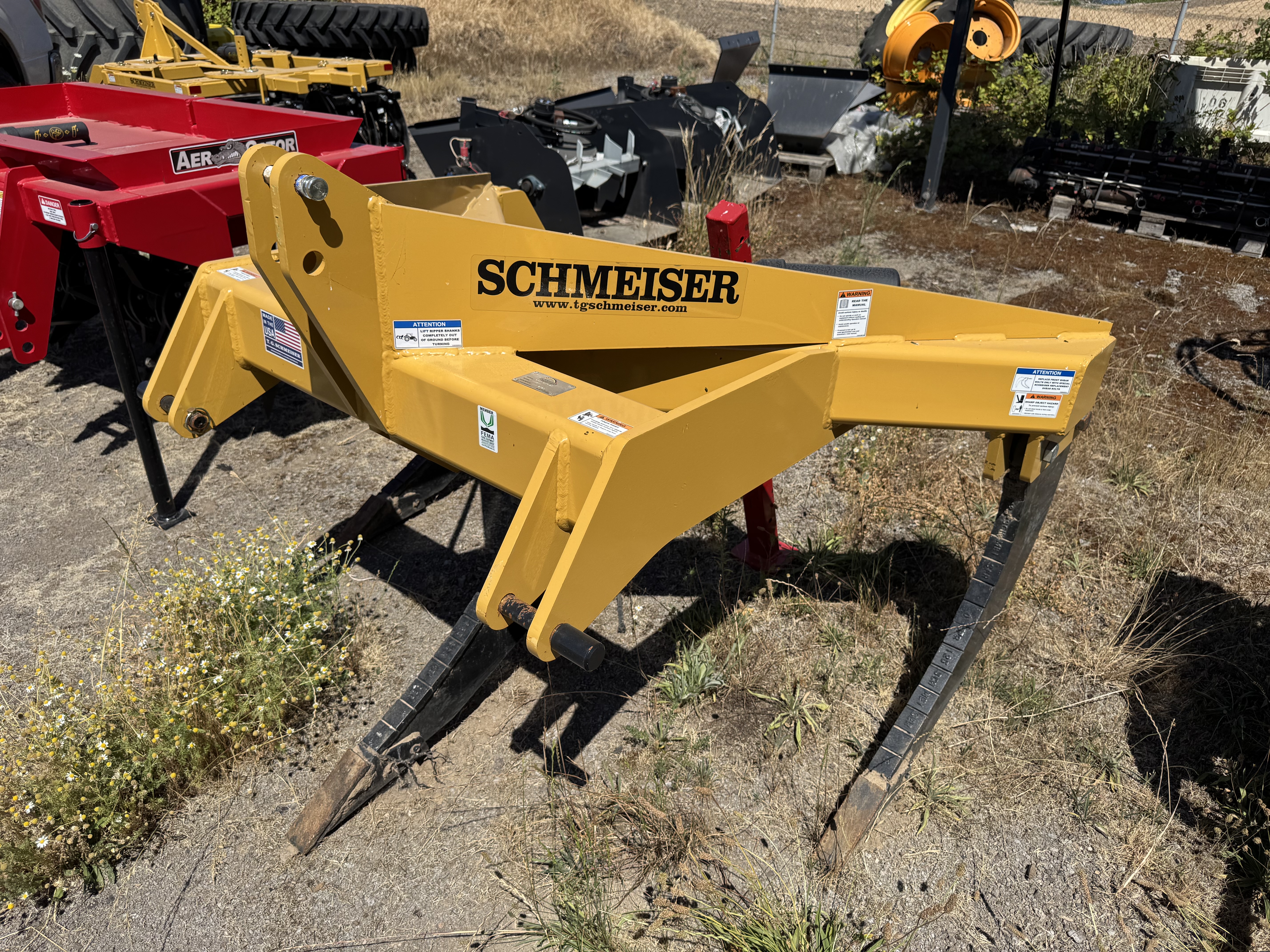 2025 Schmeiser VR327P
