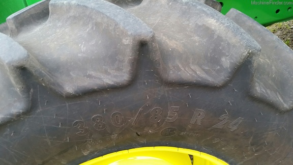 2015 John Deere 6130R