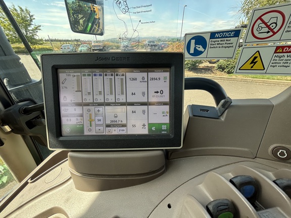 2018 John Deere 6120R