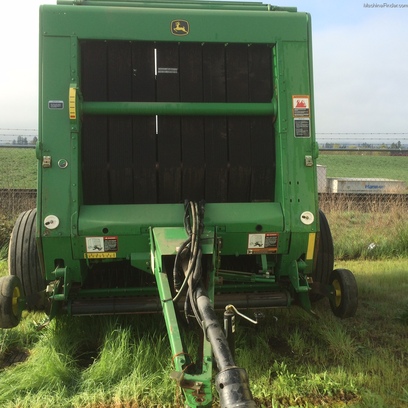 2008 John Deere 568