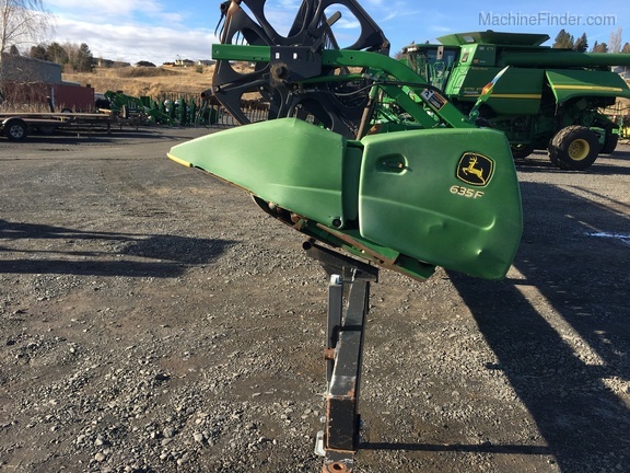 2009 John Deere 635F