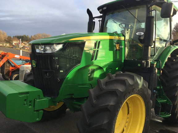 2015 John Deere 7250R