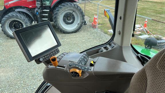 2016 John Deere 7250R