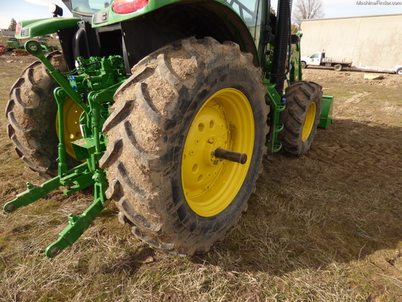 2014 John Deere 6125R