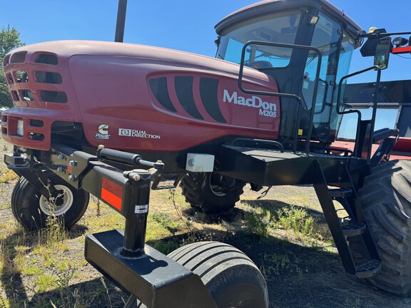 2017 Macdon M205