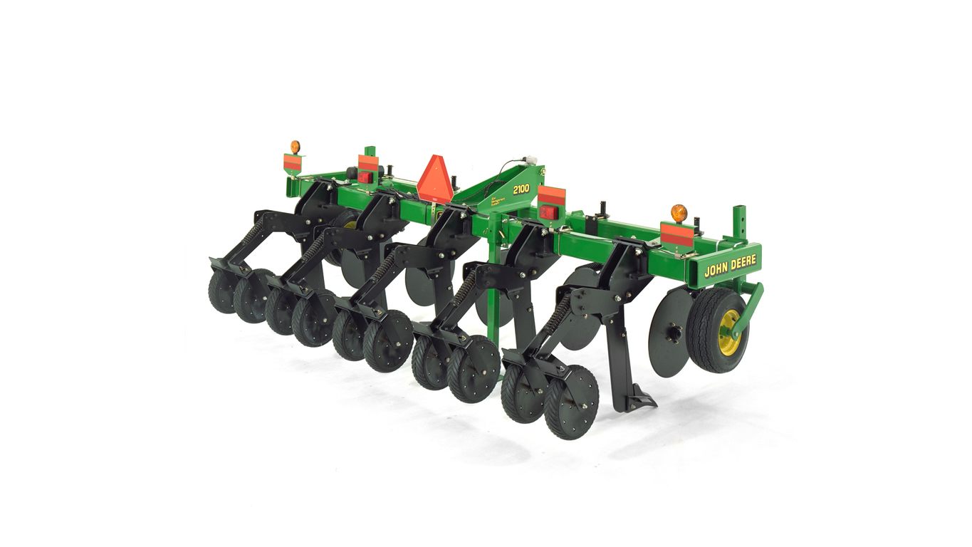 John Deere 2100