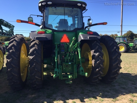 2015 John Deere 7250R
