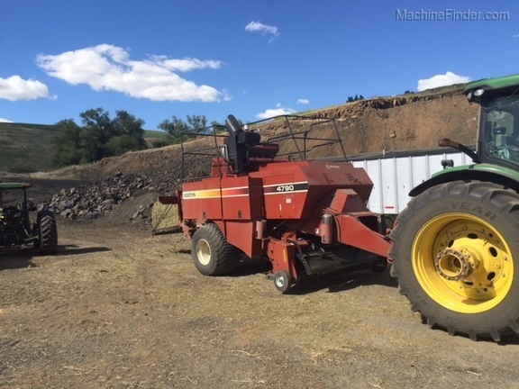 Hesston 4790