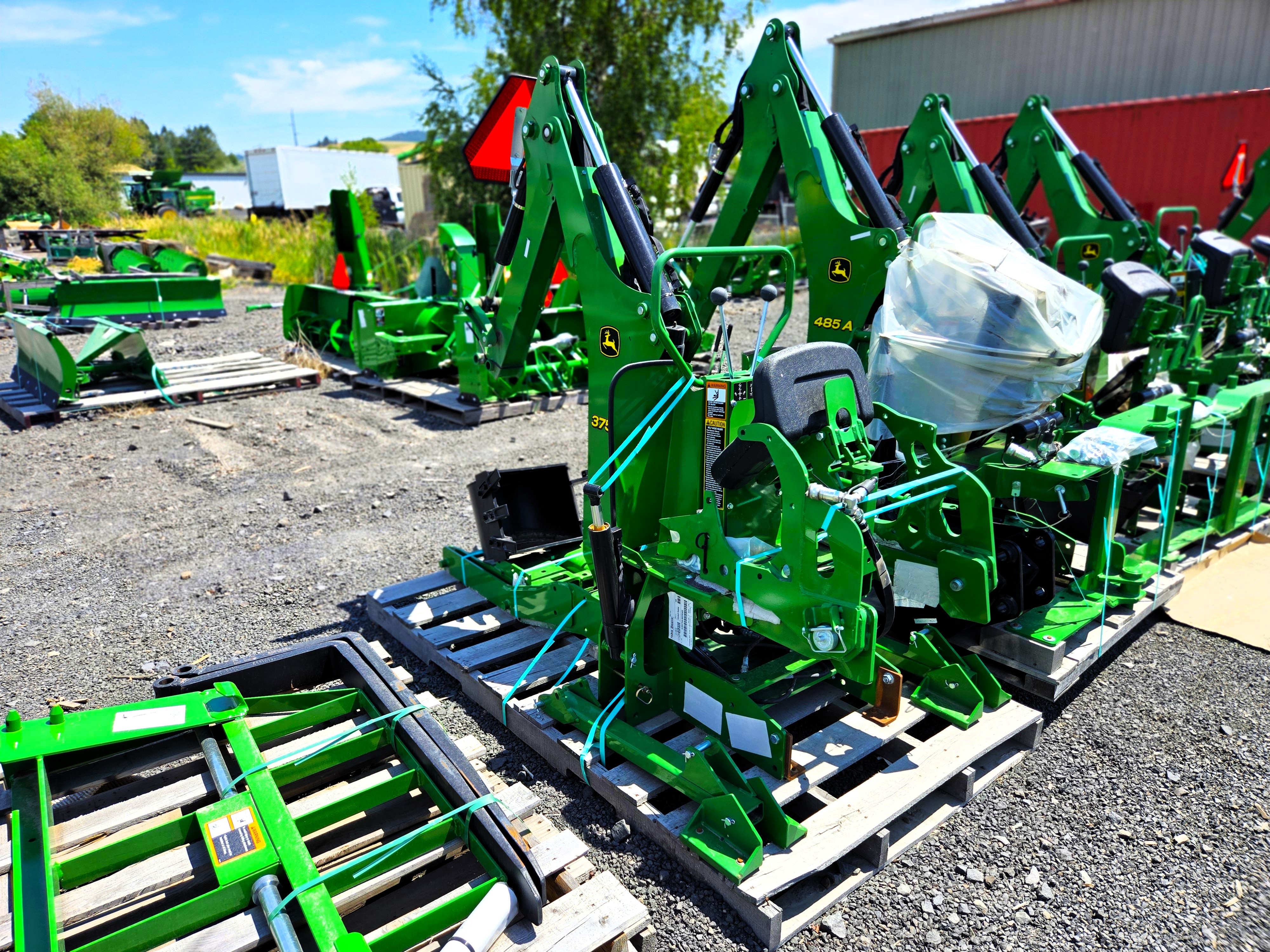 2022 John Deere 375A