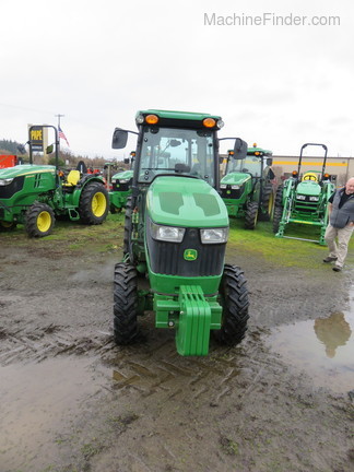 2017 John Deere 5090GV