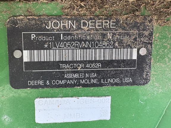 2022 John Deere 4052R
