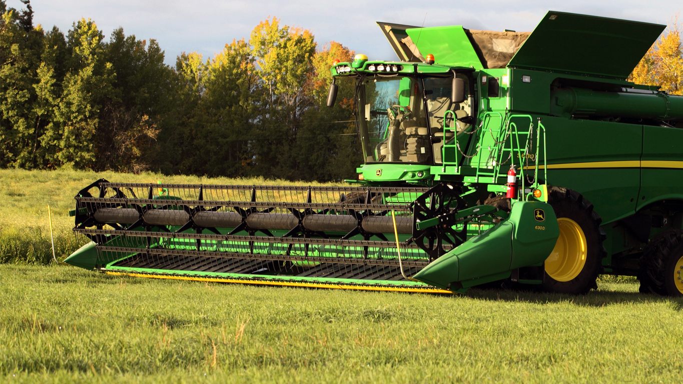 John Deere 630D