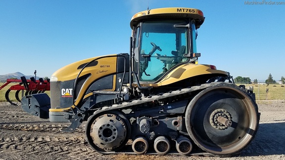 2004 Caterpillar MT765