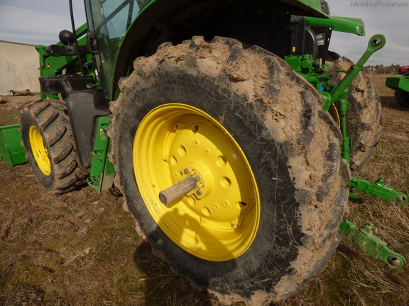 2014 John Deere 6125R