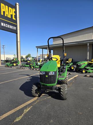 2022 John Deere 1025R