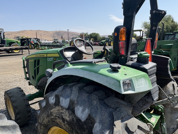 2022 John Deere 4052R