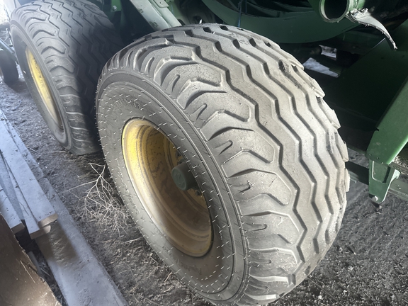 2015 John Deere L340