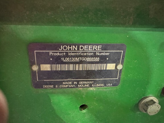 2016 John Deere 6130M