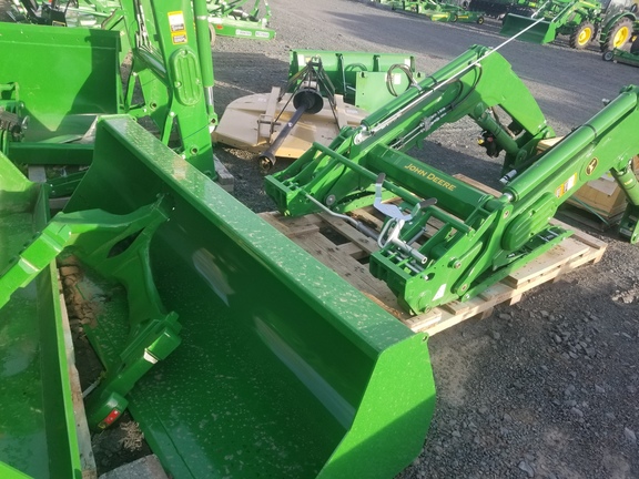2020 John Deere 600R