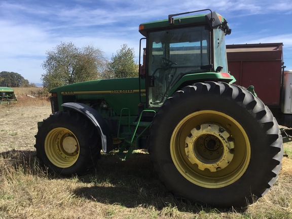 1995 John Deere 8300