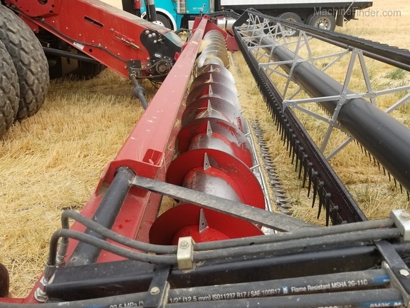 2011 Case 8120