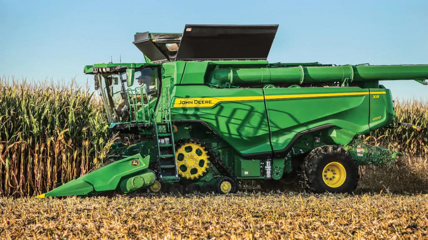 John Deere X9 1000