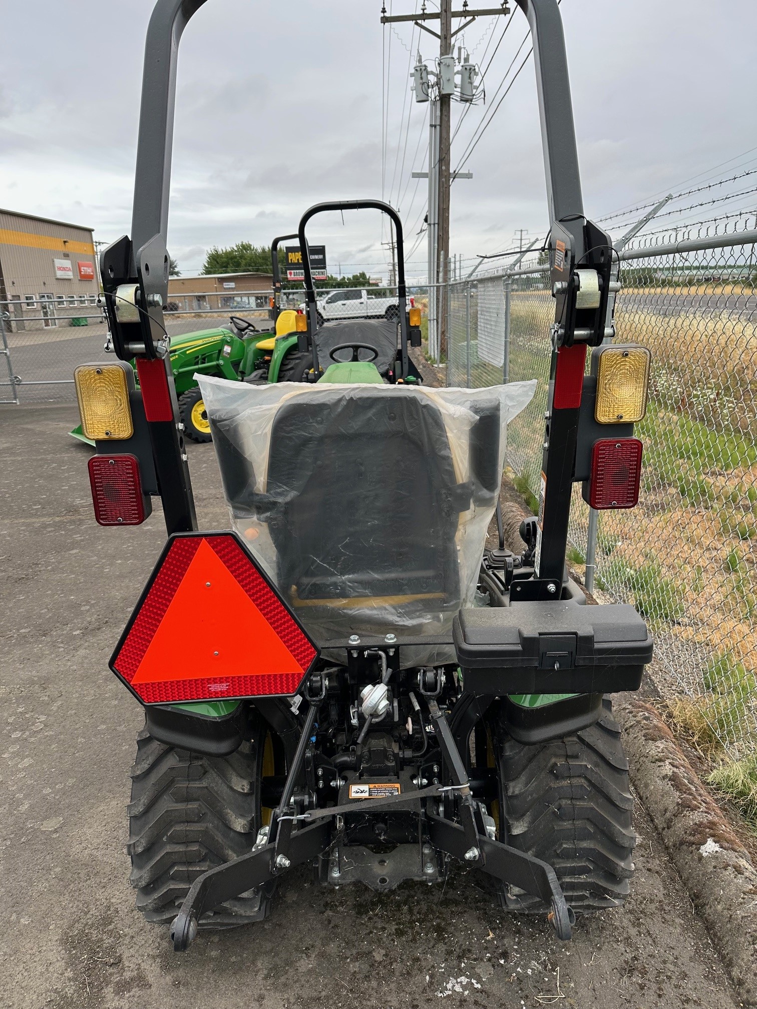 2023 John Deere 1025R