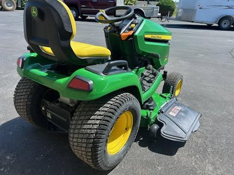 2022 John Deere X570