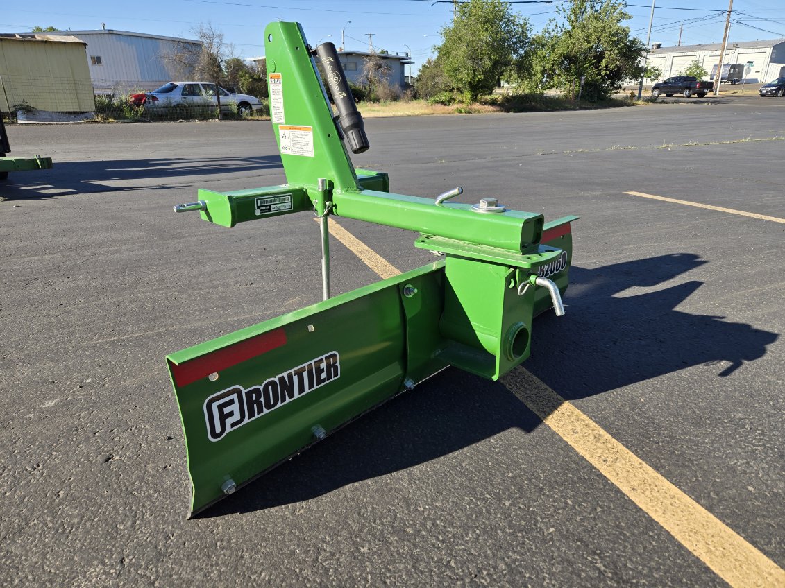 2022 Frontier RB2060