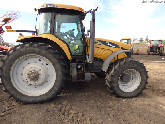 2010 Caterpillar MT585B