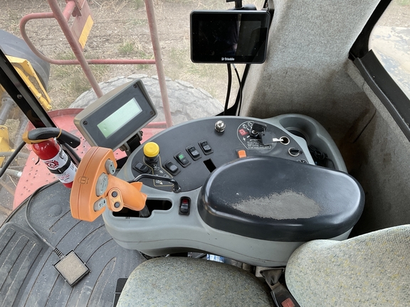 2008 New Holland H8060