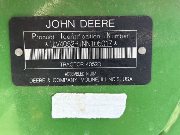 2022 John Deere 4052R