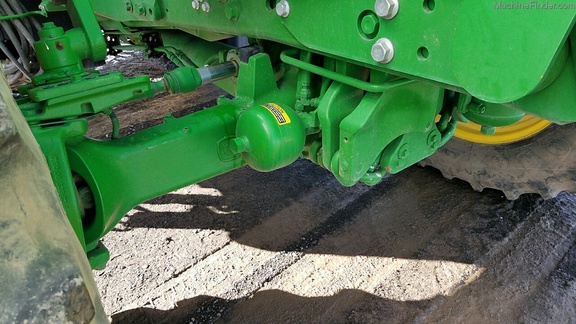 2015 John Deere 6175R