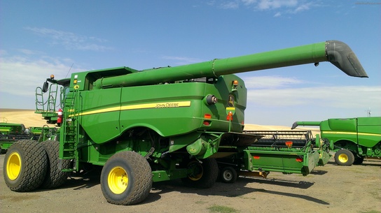2013 John Deere S680