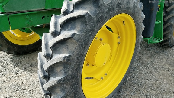 2015 John Deere 6140R