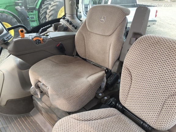 2017 John Deere 6130R