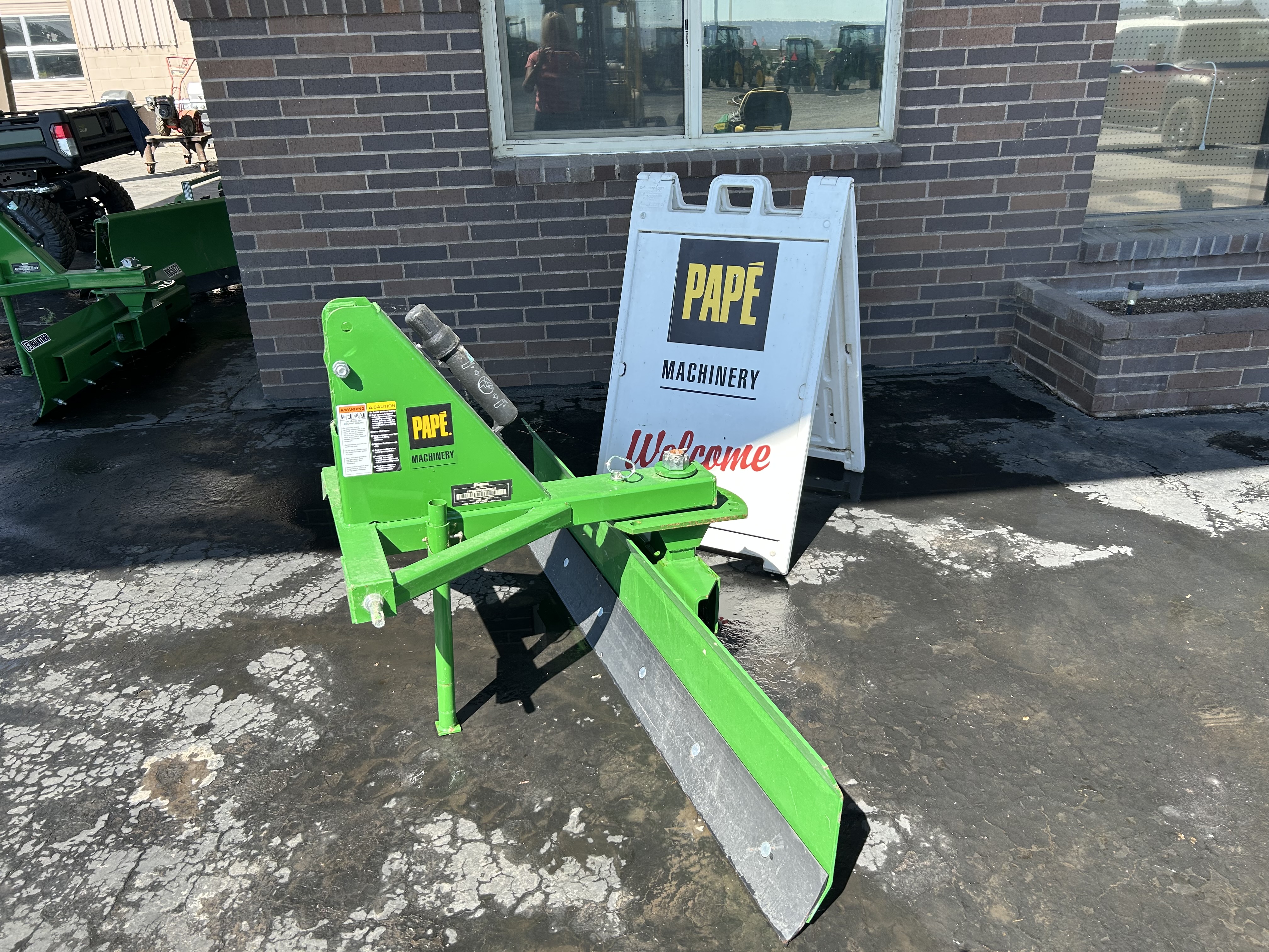 2022 Frontier RB5072