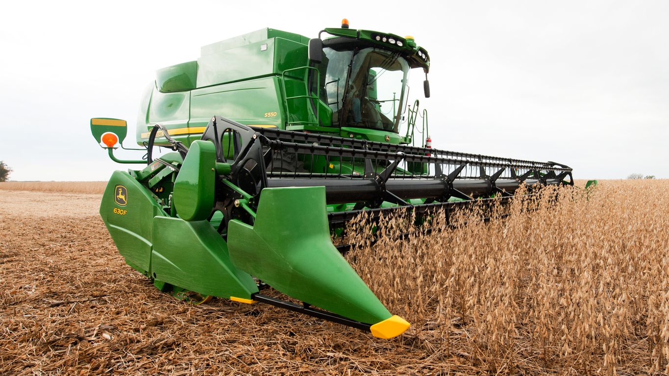 John Deere 630F