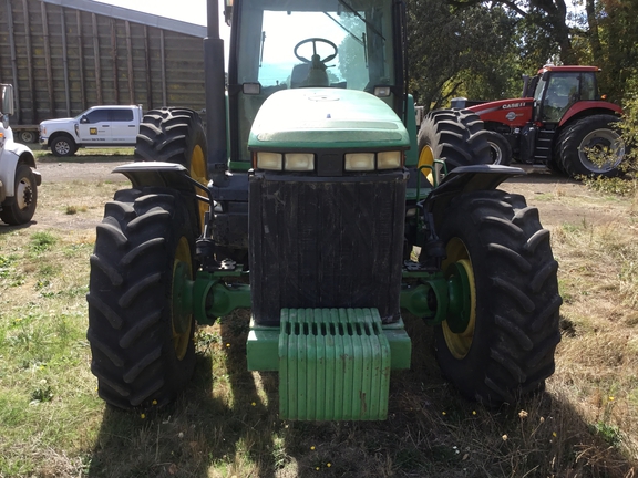 1995 John Deere 8300