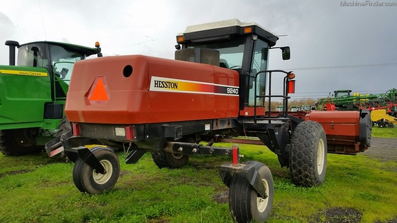 2005 Hesston 9240